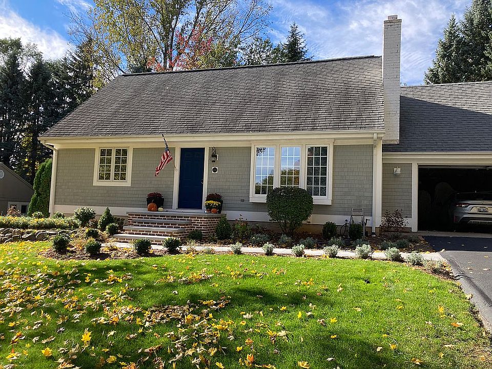 2nd image of 701 Quail Ridge Dr