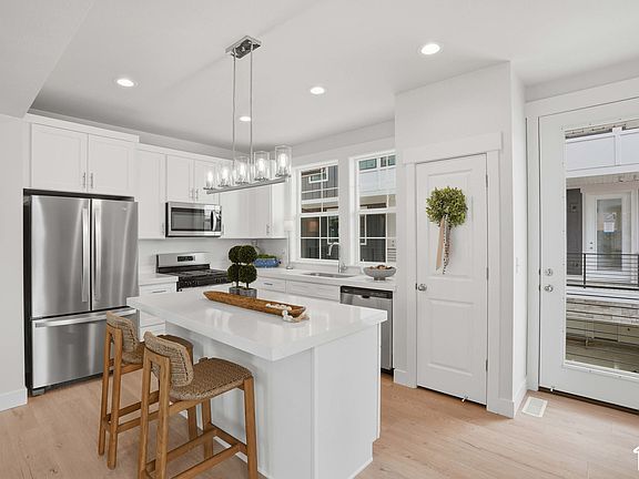 4th image of 7367 S Elston Ct #11