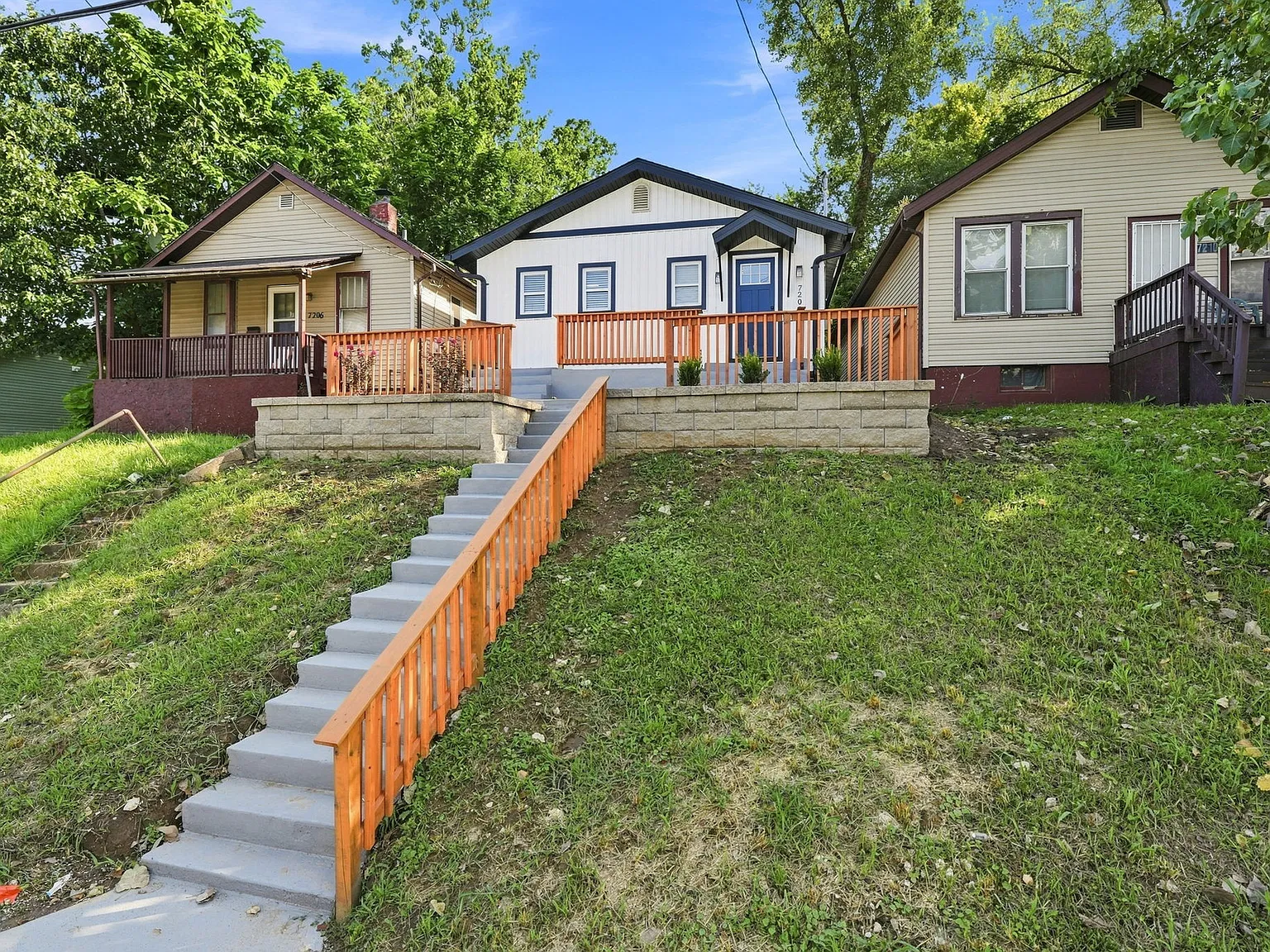 3 bed, 1056 sqft, $1,700 — Photo 3