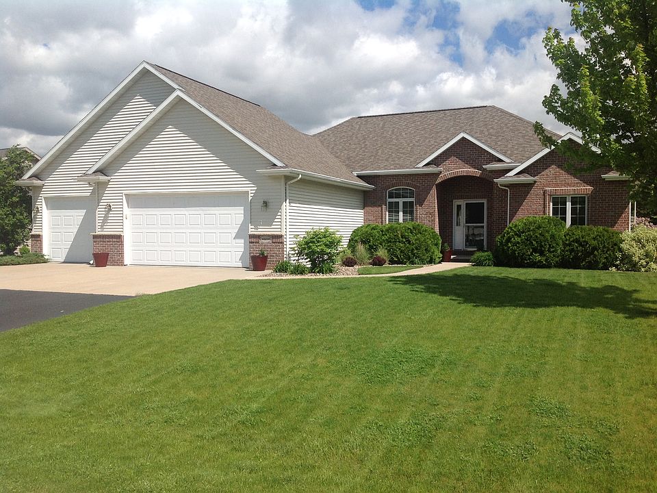 1st image of W4696 Windsor Ct