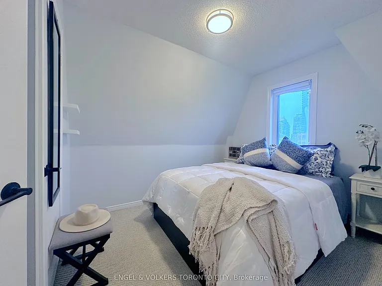 12 Sudbury St #603 — Photo 8