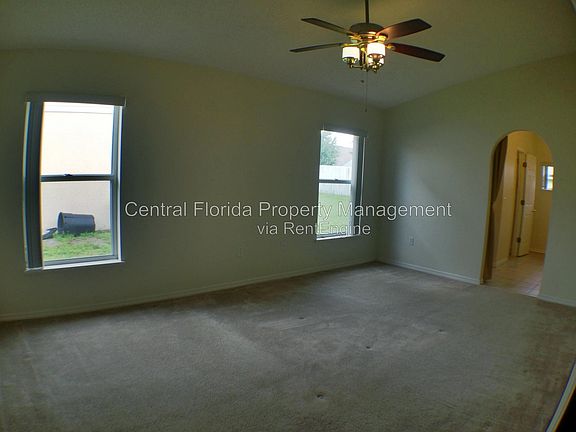 5th image of 3842 Stonefield Dr