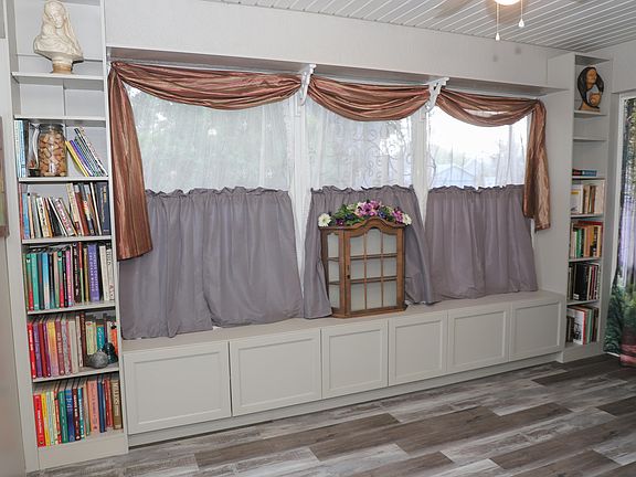 2nd image of 6102 Bamboo Drive