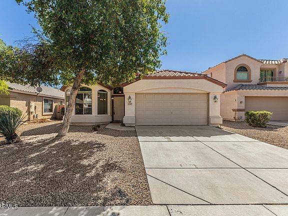 2nd image of 40381 W ROBBINS Drive