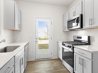 135 Starlight St, Sanford, NC 27330