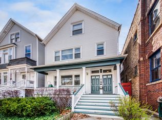 1331 W Melrose St, Chicago, IL 60657