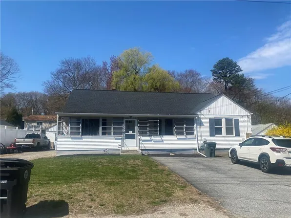 34 Sheltra Ave, Coventry, RI 02816