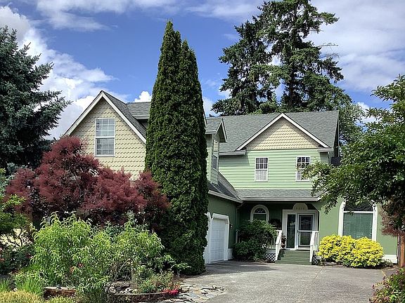 2nd image of 2308 SE 112th Ct
