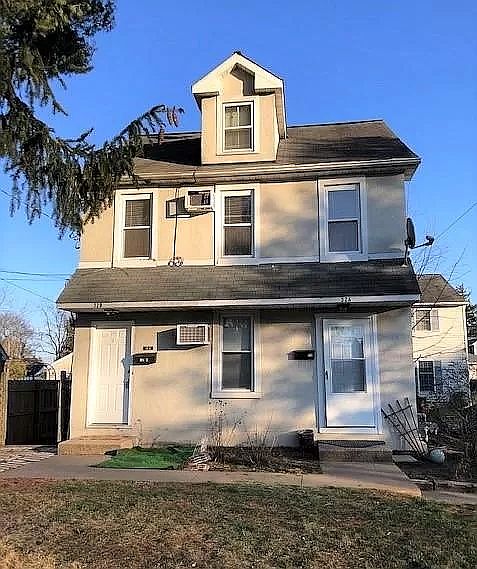 1st image of 32 Blaine Ave APT A