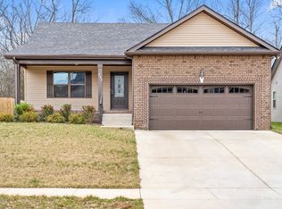 255 Azalea Dr, Oak Grove, KY 42262