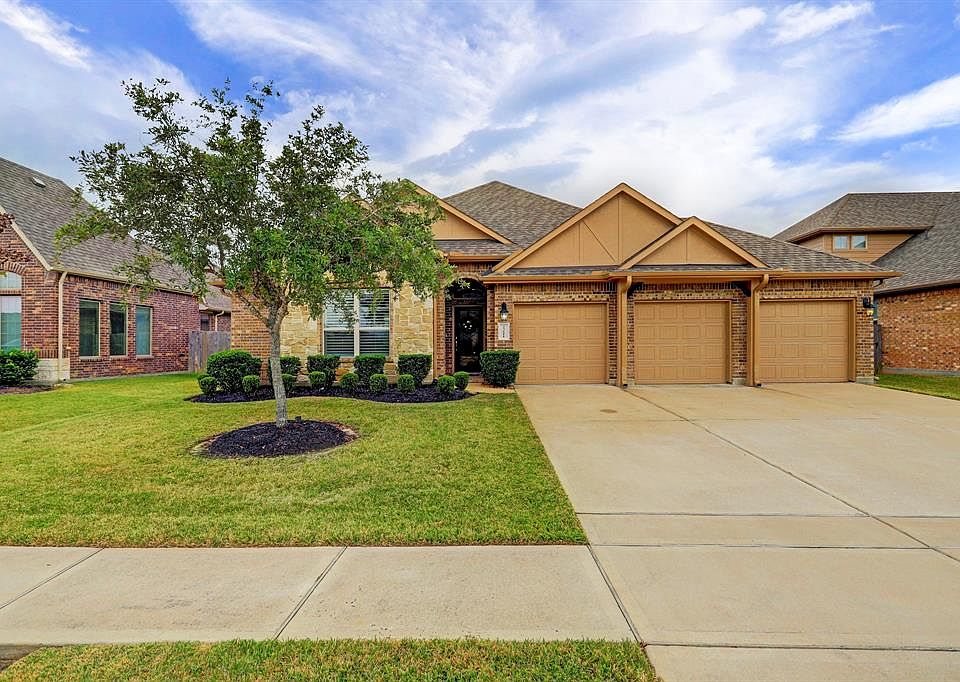 1st image of 23611 Tirino Shores Dr
