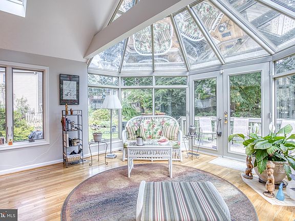 3rd image of 4309 San Juan Dr