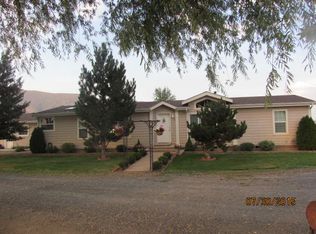 18233 Chin Rd, Klamath Falls, OR 97603