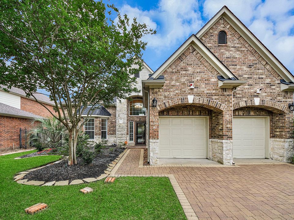 1st image of 17923 Camp Cove Dr