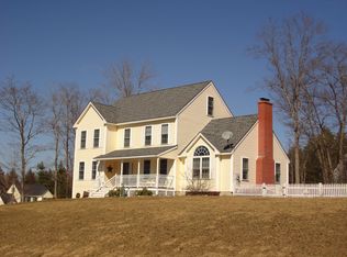 5 Storey Ln, Newton, NH 03858