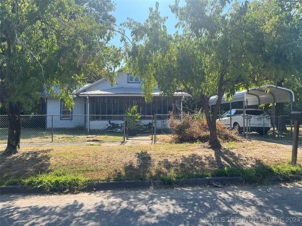 123 N Taft Ave, Okmulgee, OK 74447