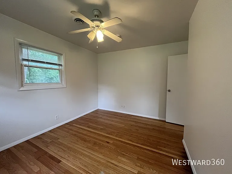 1104 Isabel Dr — Photo 21