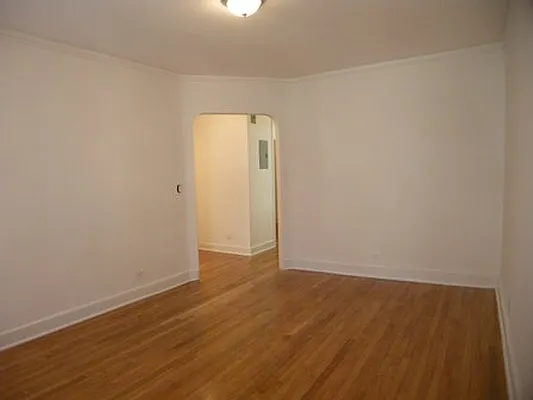 Rented by Vickers Realty | media 9