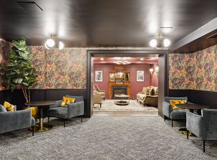 Reside 707, Chicago, IL 60613