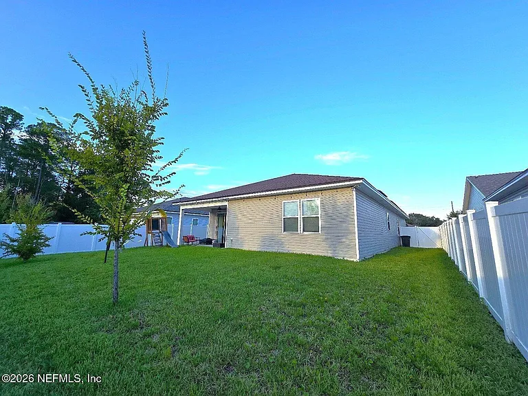12284 Peanut Ct — Photo 10