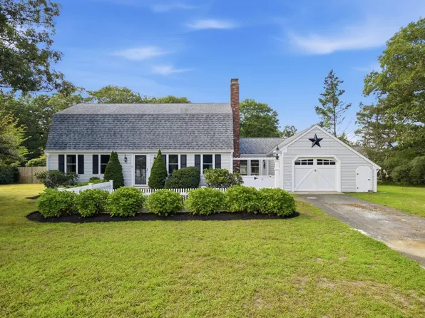 3 Thoreau Drive, Centerville, MA 02632