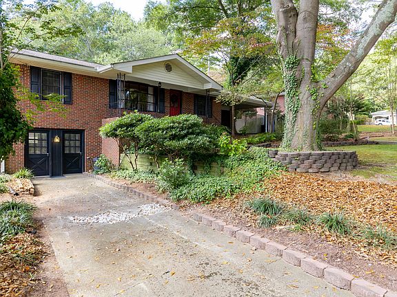 3rd image of 3354 Lilla Ln SW