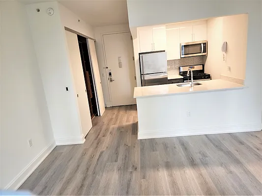 Rented by UDR | media 9