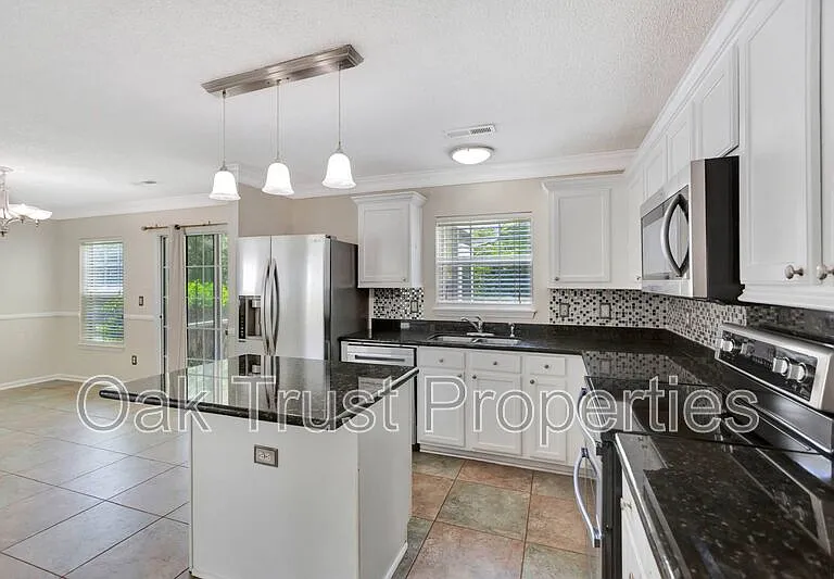 117 Broken Branch Dr — Photo 9