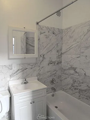 Rented by City Connections Realty | media 27