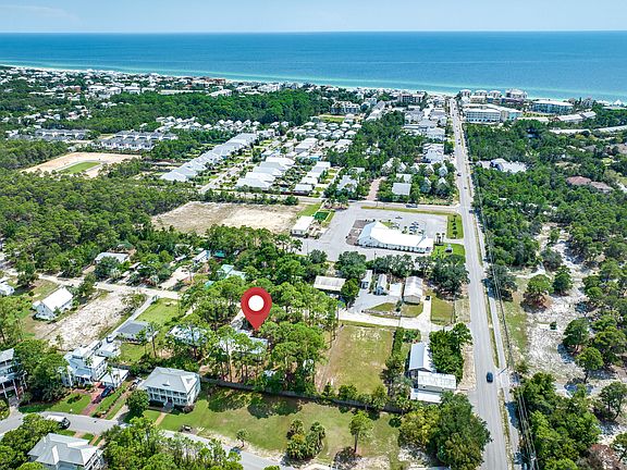 4th image of 3 Country Club Dr