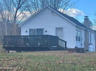552 Alyssa Way, Cambridge, NY 12816