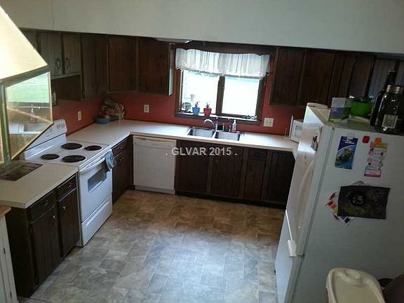 3rd image of 66 River Run Dr APT A