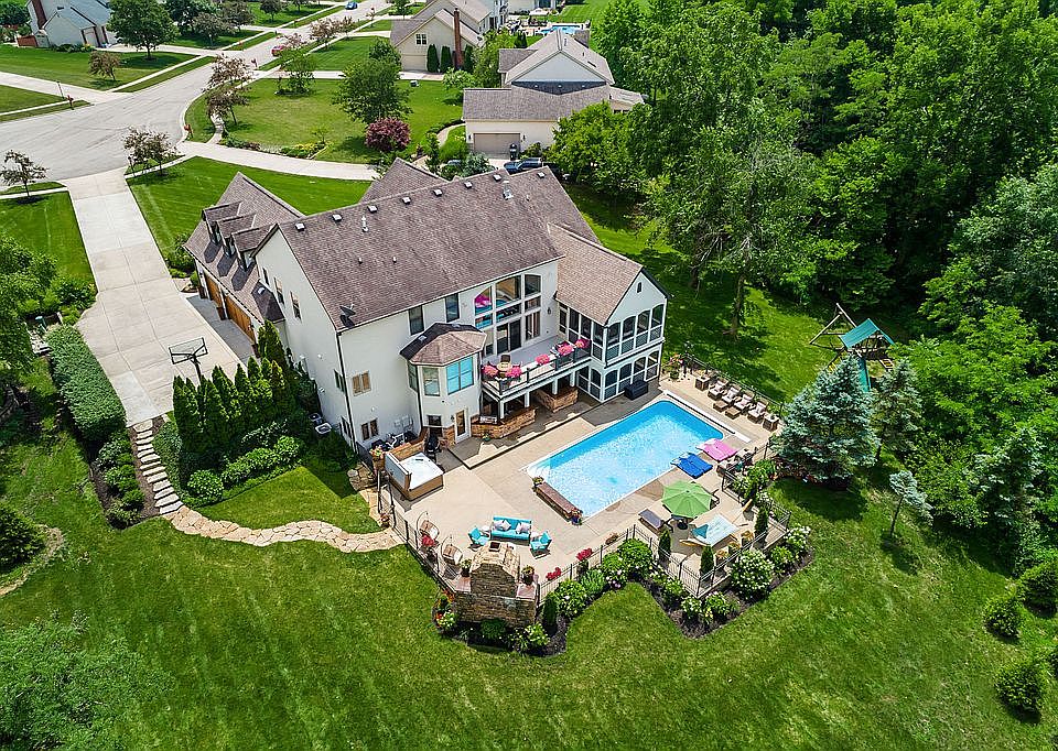 1st image of 13767 Daysprings Way NW