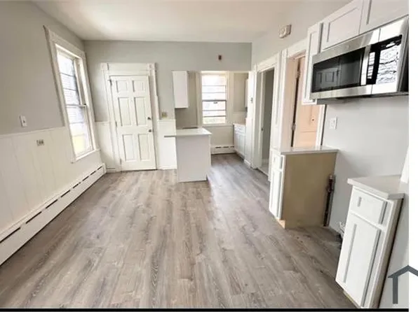 519 Colorado Ave #517, Bridgeport, CT 06605