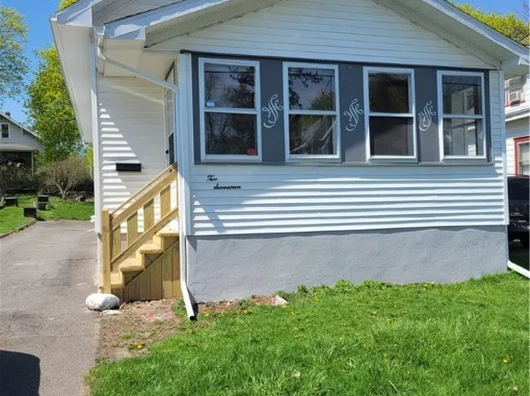 (undisclosed Address), Syracuse, NY 13206