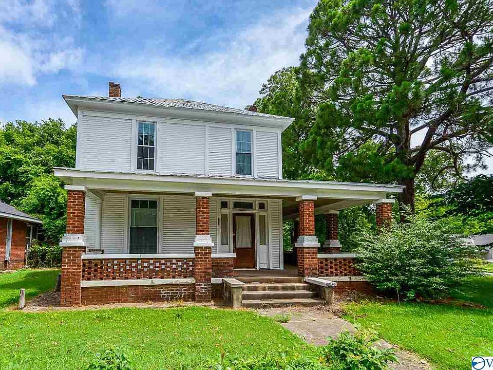 802 Moulton St W, Decatur, AL 35601 Zillow