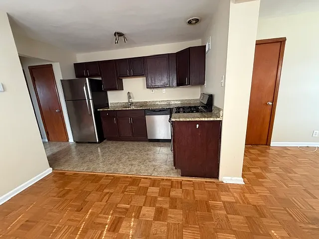 5493 Loughborough Ave — Photo 16