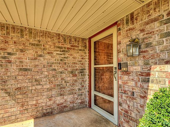 2nd image of 10413 Leicester Dr