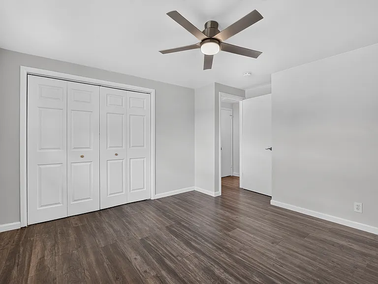 11509 Ogden St — Photo 15