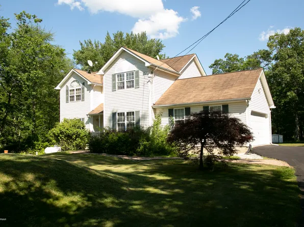 2309 Southridge Dr, East Stroudsburg, PA 18302