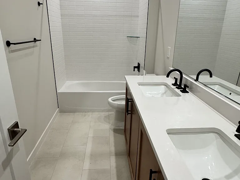 Guest Bath room