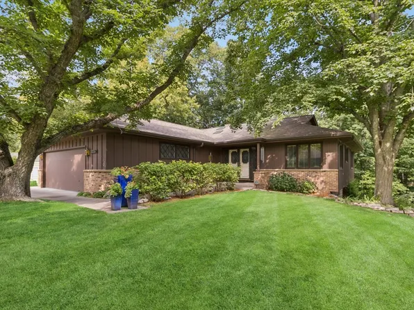 3006 Briggs Cir, Ames, IA 50010