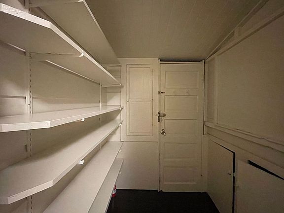 5th image of 170 Parnassus Ave #9