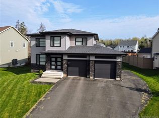 92 Champion St, Moncton, NB E1A 9E8