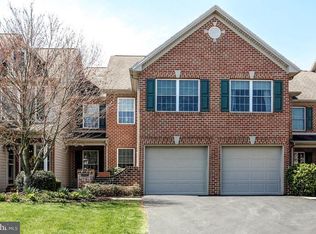 442 Northstar Dr, Harrisburg, PA 17112