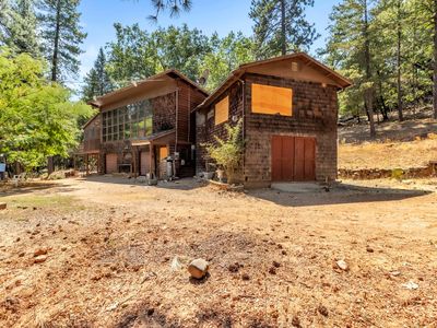575 P C Ln, Colfax, CA, 95713