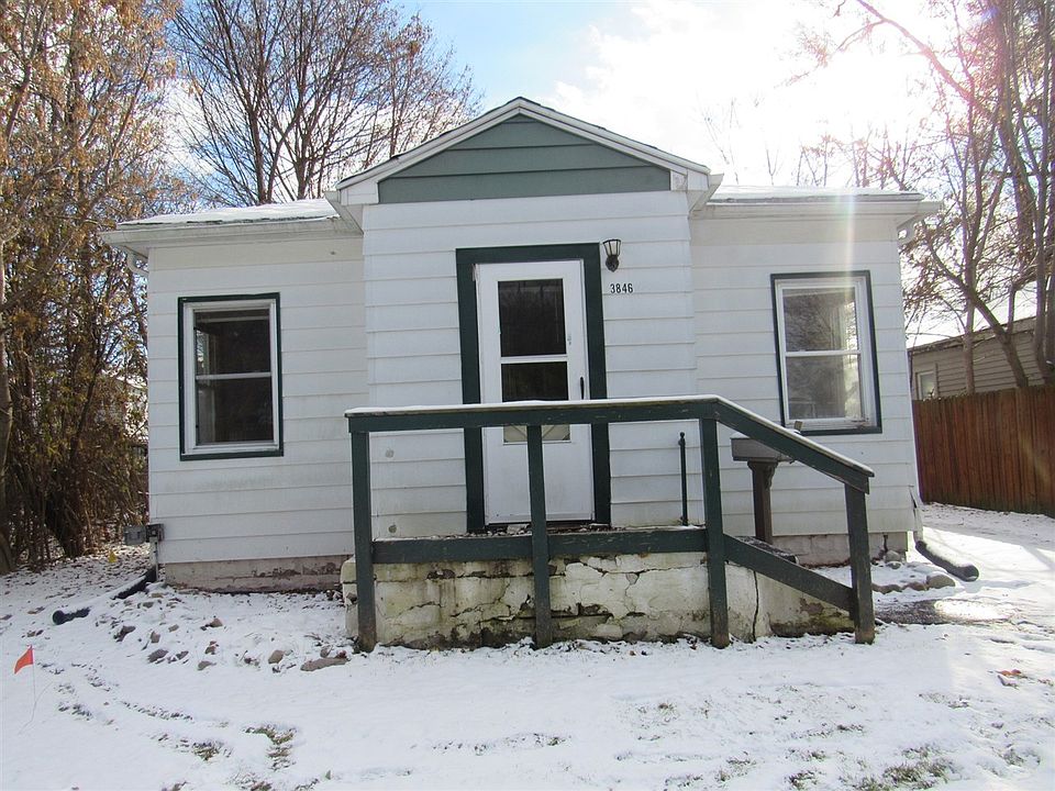 1st image of 3846 Lorraine Ave