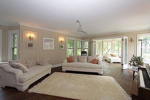 2nd image of 2618 E Wood Pl