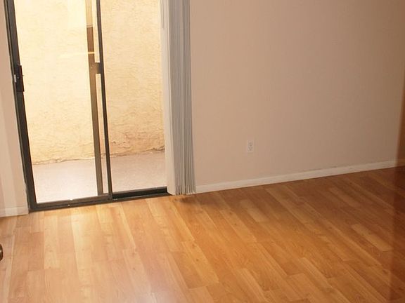 5th image of 4153 Idaho St
