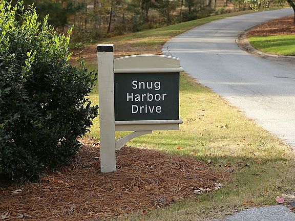 4th image of 1230 Snug Harbor Dr